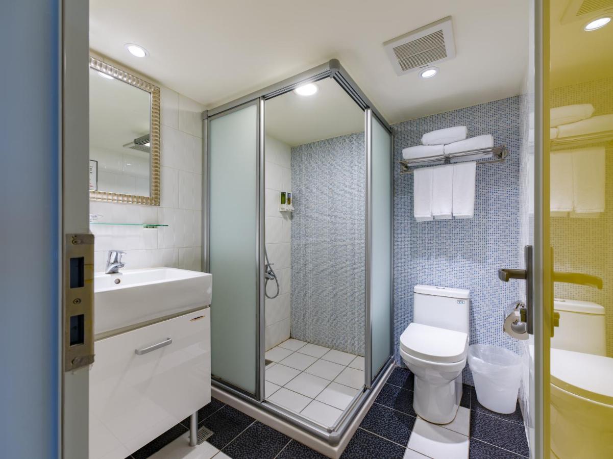Lavita Hotel Taipei Bagian luar foto